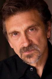 دينيس بوتسيكاريس