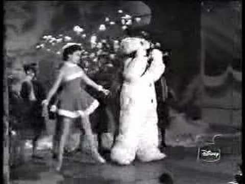 Mickey Mouse Club: "Hap-Hap-Happy Snowman"